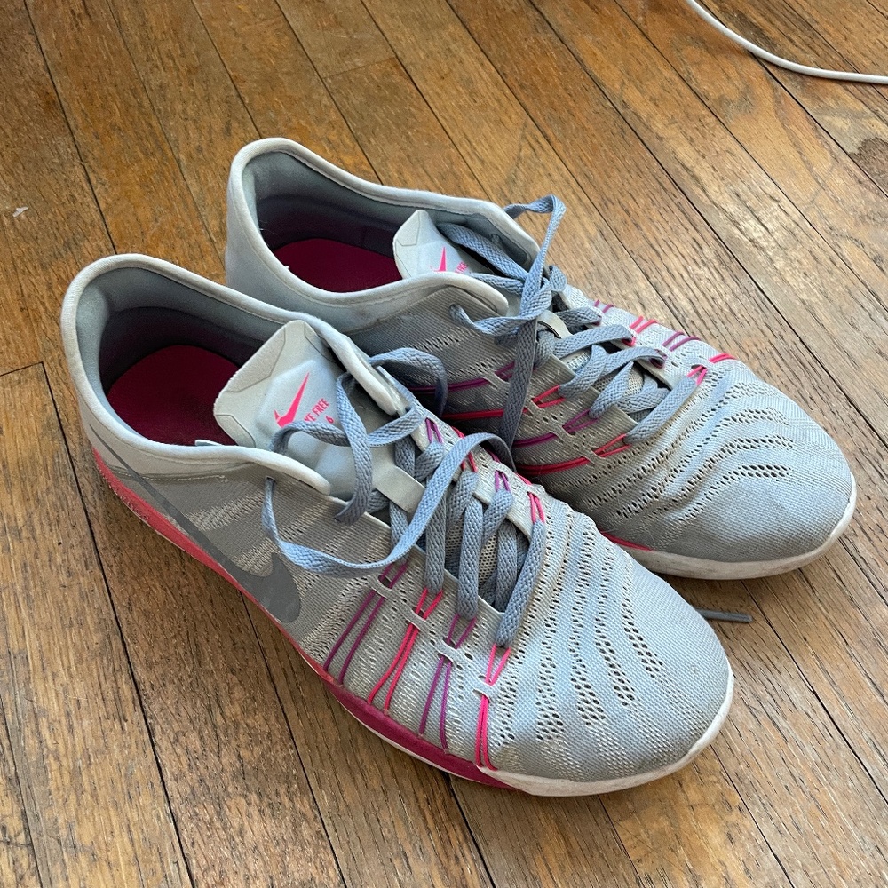 Nike shoes